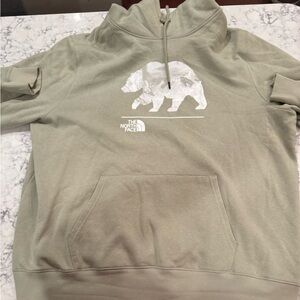 Great condition North Face hoodie size XXXL